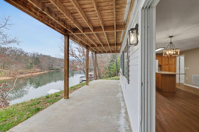 97 Kilmoore Lane, Hayesville, NC 28904