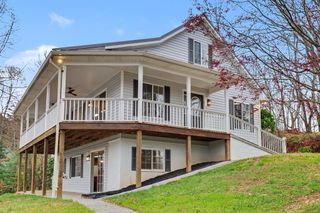 97 Kilmoore Lane, Hayesville, NC 28904