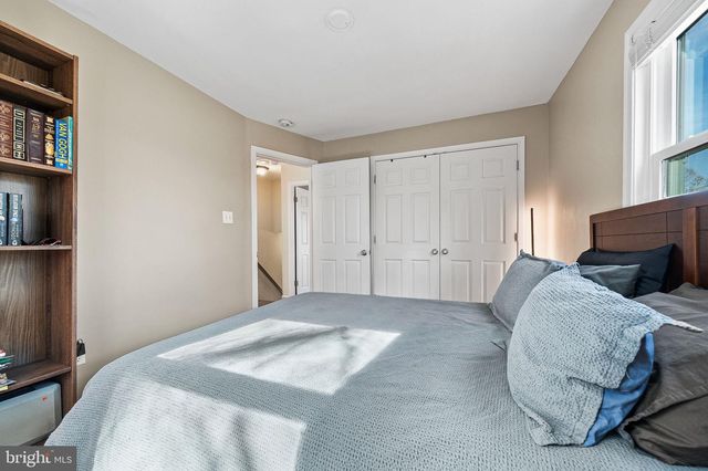 5873 BLAINE DR, Alexandria, VA 22303