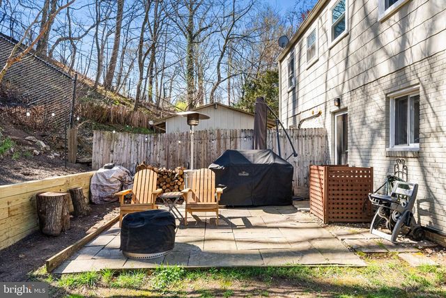 5873 BLAINE DR, Alexandria, VA 22303