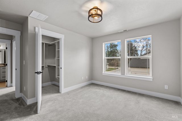 10402 W Shields Ave, Boise, ID 83714