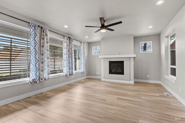 10402 W Shields Ave, Boise, ID 83714