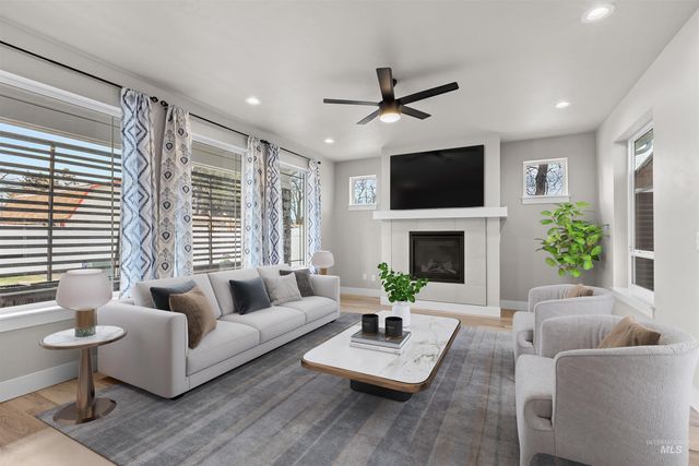 10402 W Shields Ave, Boise, ID 83714