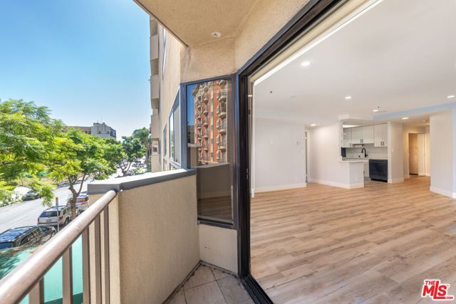 727 S Ardmore Avenue 108, Los Angeles, CA 90005