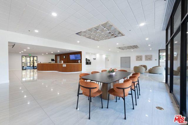 727 S Ardmore Avenue 108, Los Angeles, CA 90005