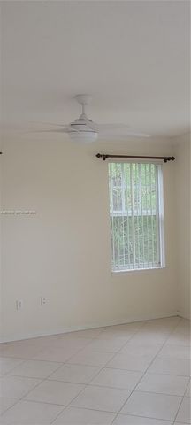 6824 W Sample Rd 6824, Coral Springs, FL 33067