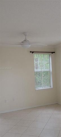 6824 W Sample Rd 6824, Coral Springs, FL 33067