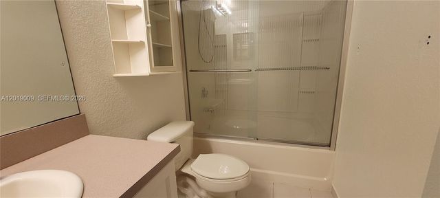 6824 W Sample Rd 6824, Coral Springs, FL 33067