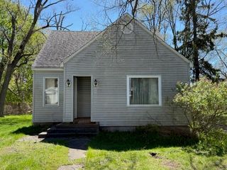 1961 Bundt Drive, Norton Shores City, MI 49441