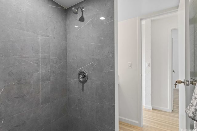 94-099 Waipahu Street A303, Waipahu, HI 96797