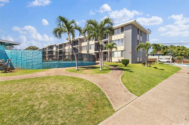 94-099 Waipahu Street A303, Waipahu, HI 96797