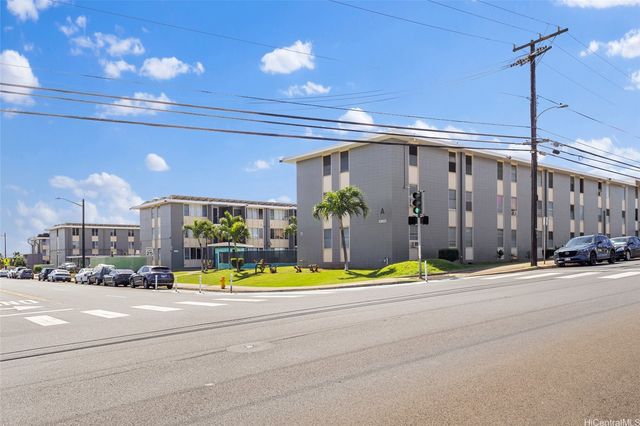 94-099 Waipahu Street A303, Waipahu, HI 96797
