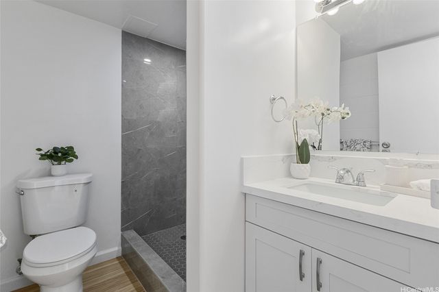 94-099 Waipahu Street A303, Waipahu, HI 96797