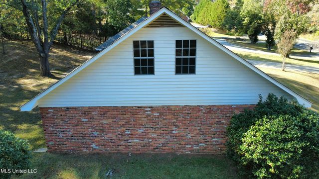 517 N Hills Street, Meridian, MS 39305
