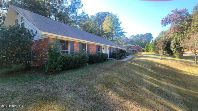 517 N Hills Street, Meridian, MS 39305