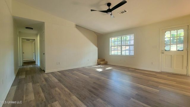 517 N Hills Street, Meridian, MS 39305