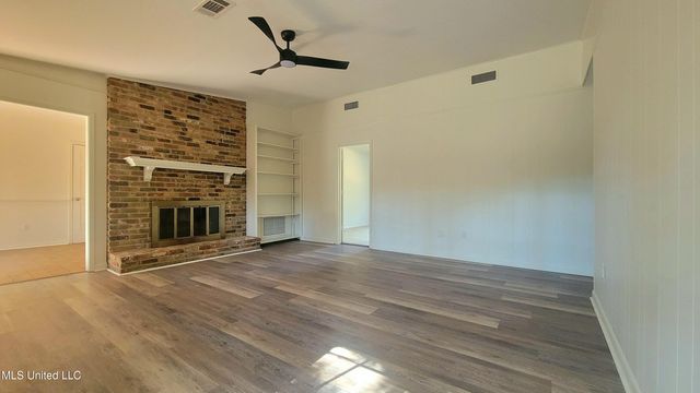 517 N Hills Street, Meridian, MS 39305