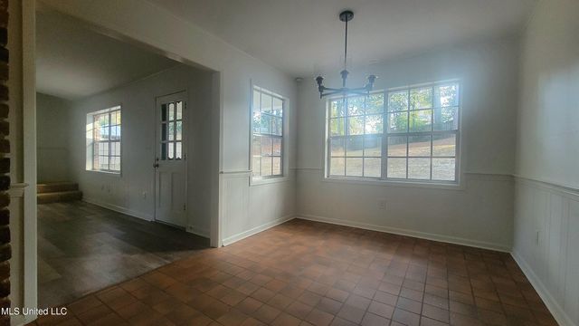 517 N Hills Street, Meridian, MS 39305