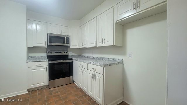 517 N Hills Street, Meridian, MS 39305