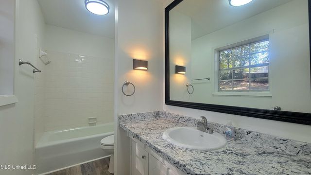 517 N Hills Street, Meridian, MS 39305