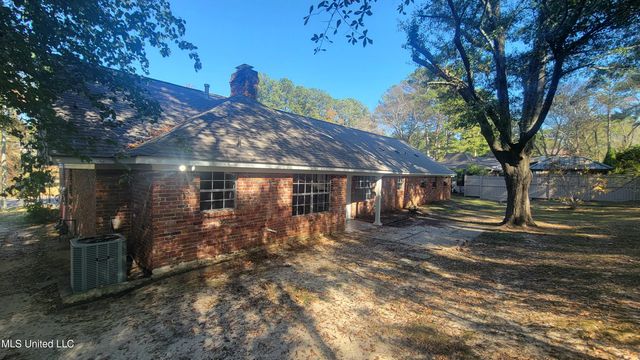 517 N Hills Street, Meridian, MS 39305