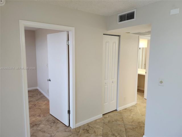 9311 Orange Grove Dr 408, Davie, FL 33324