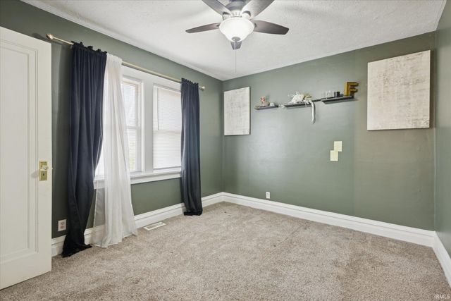 127 David Street, South Bend, IN 46637