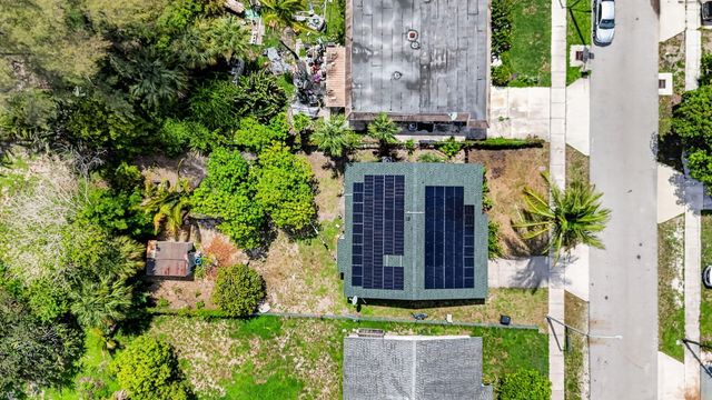 816 SW 3RD Court, Delray Beach, FL 33444