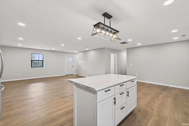 14572 W County Rd 400 North, Linton, IN 47441