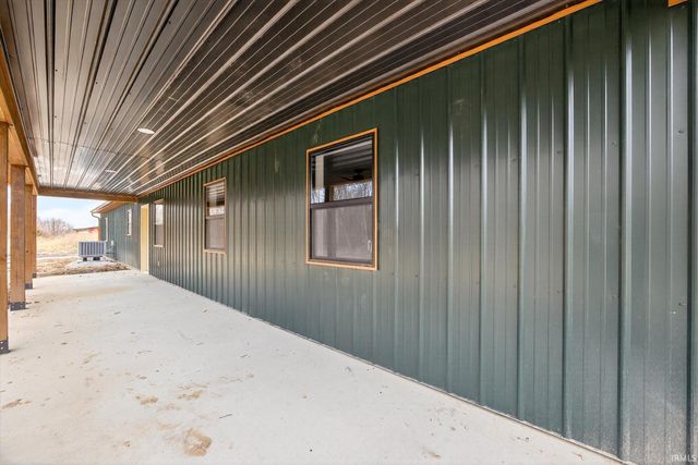 14572 W County Rd 400 North, Linton, IN 47441