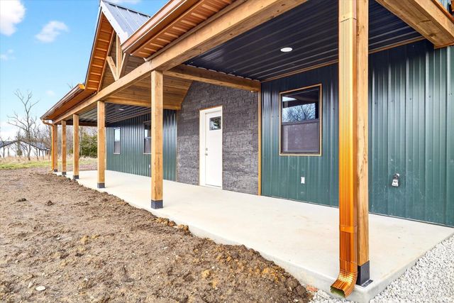 14572 W County Rd 400 North, Linton, IN 47441