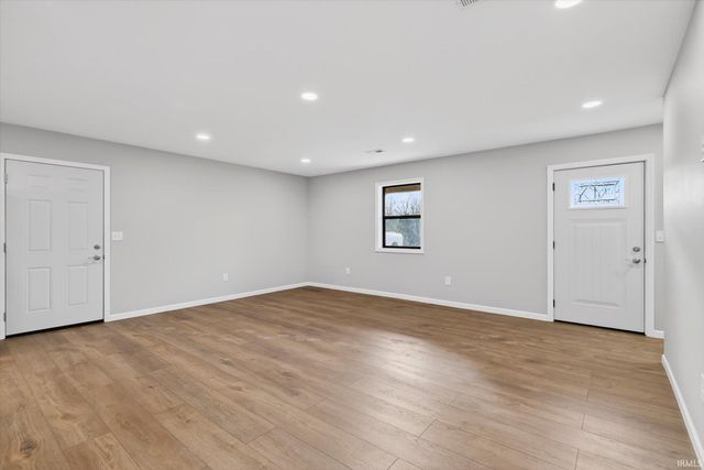 14572 W County Rd 400 North, Linton, IN 47441