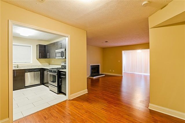 1808 Augusta Drive SE, Marietta, GA 30067