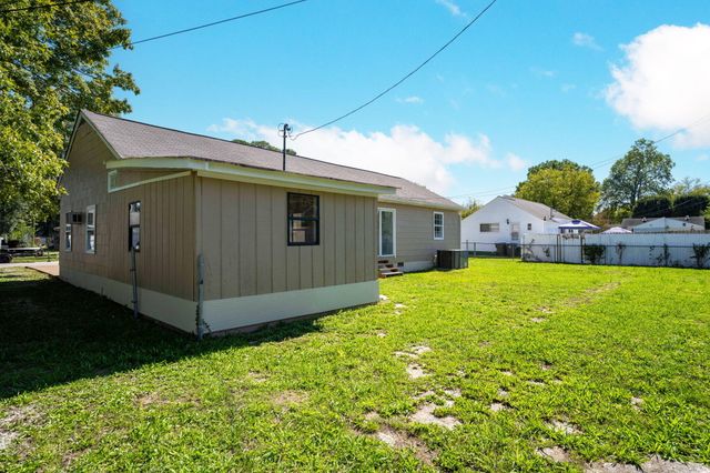 607 Parkview Drive, Chattanooga, TN 37411