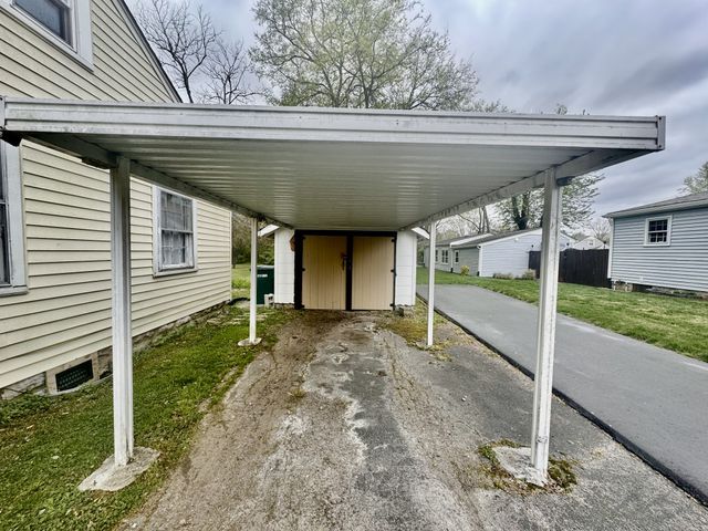 408 S Tarver Ave, Lebanon, TN 37087