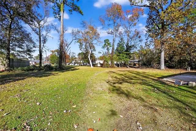 23567 Pine Forest Drive, New Caney, TX 77357