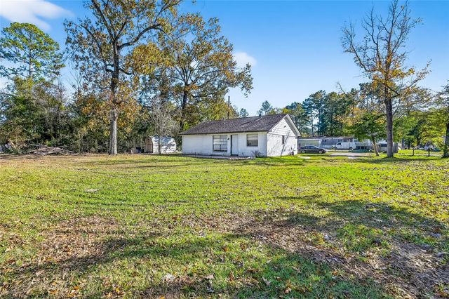 23567 Pine Forest Drive, New Caney, TX 77357