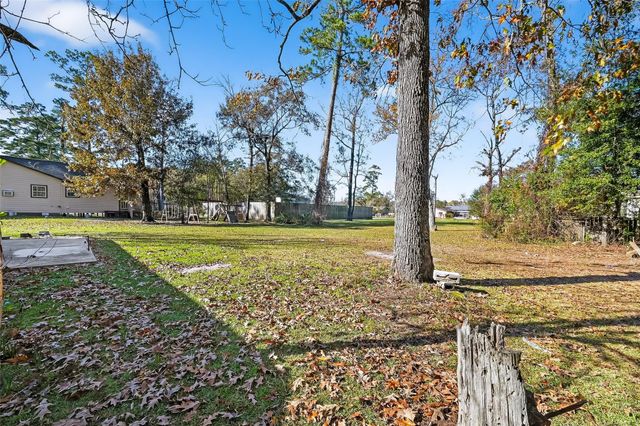 23567 Pine Forest Drive, New Caney, TX 77357