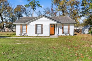 23567 Pine Forest Drive, New Caney, TX 77357