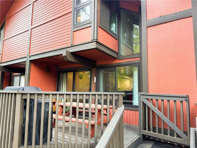 41935 Switzerland Drive 113, Big Bear Lake, CA 92315