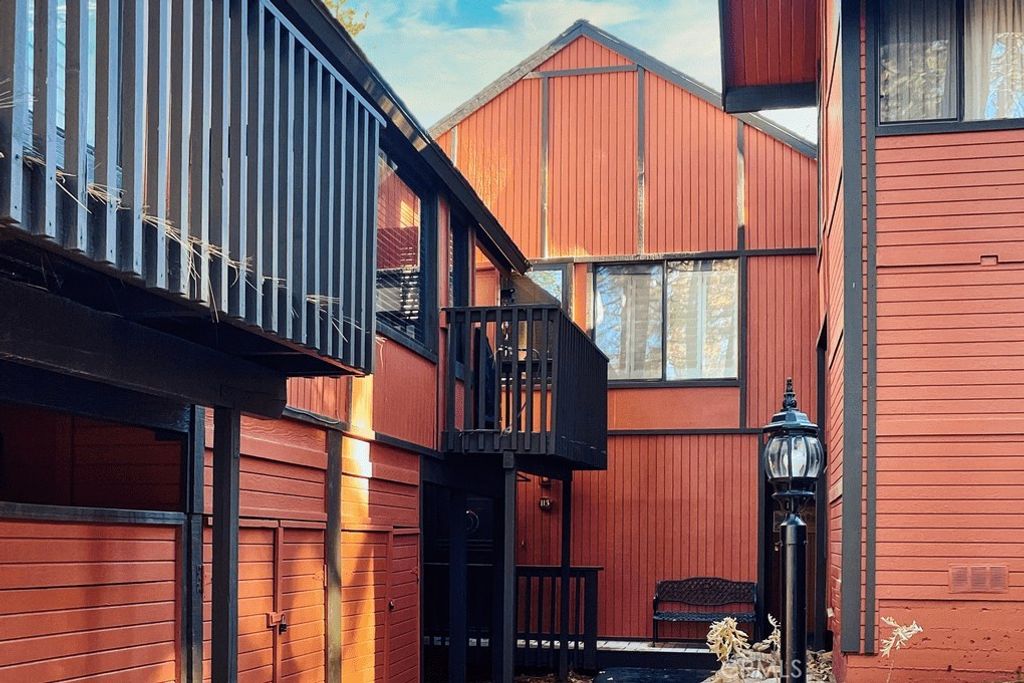 41935 Switzerland Drive 113, Big Bear Lake, CA 92315