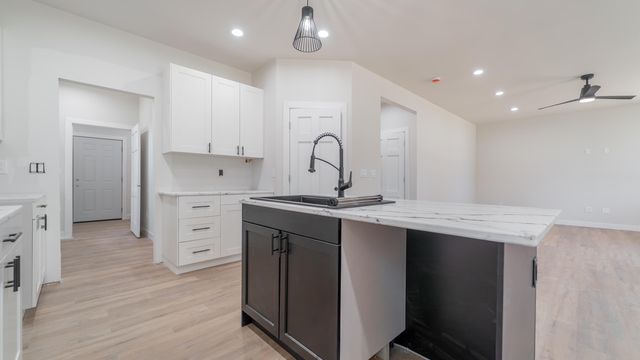 7160 Colorado Street, Merrillville, IN 46410