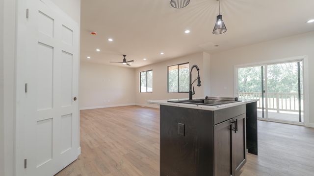7160 Colorado Street, Merrillville, IN 46410