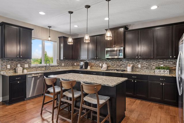 2545 Heron Lane, Victoria, MN 55386