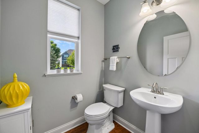 2545 Heron Lane, Victoria, MN 55386