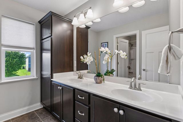 2545 Heron Lane, Victoria, MN 55386