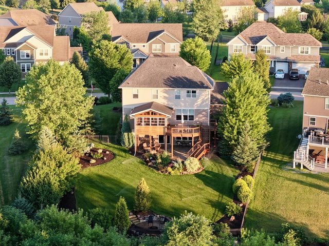 2545 Heron Lane, Victoria, MN 55386