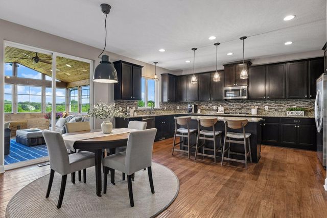 2545 Heron Lane, Victoria, MN 55386