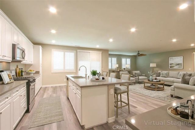 34899 Windwood Glen Lane, Murrieta, CA 92563