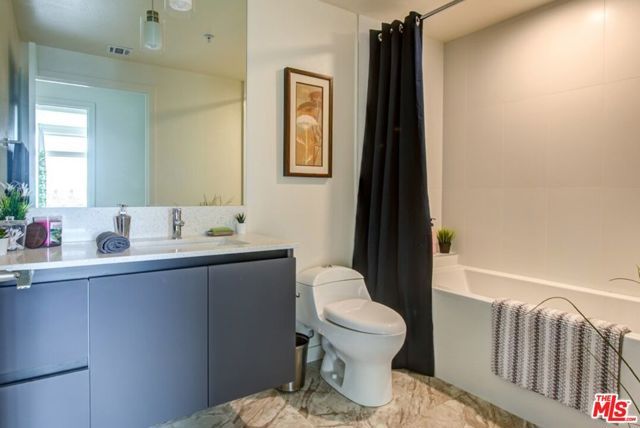 515 W Broadway 342, Glendale, CA 91204